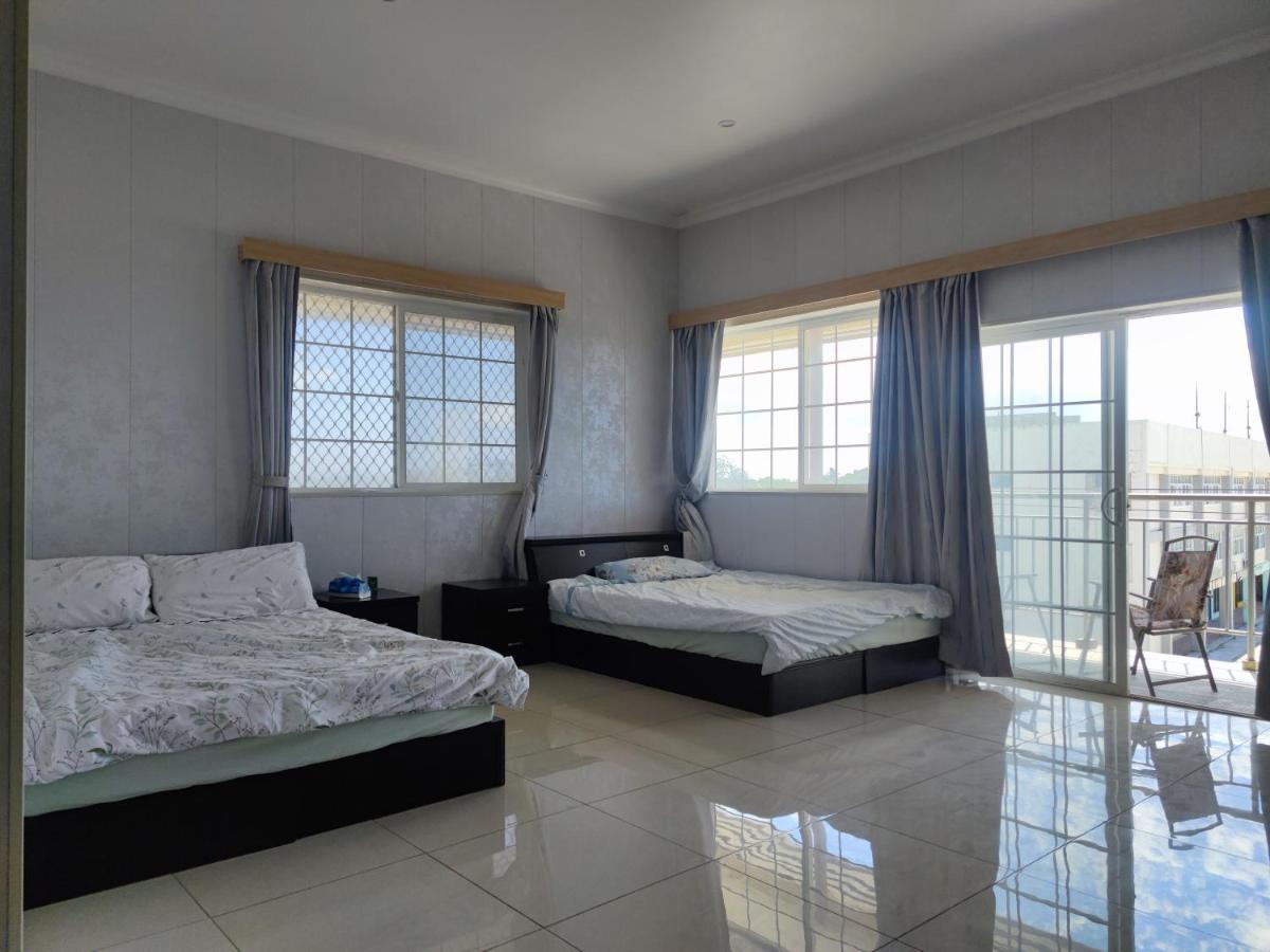 Dupincia Lodge Nuku'alofa Buitenkant foto